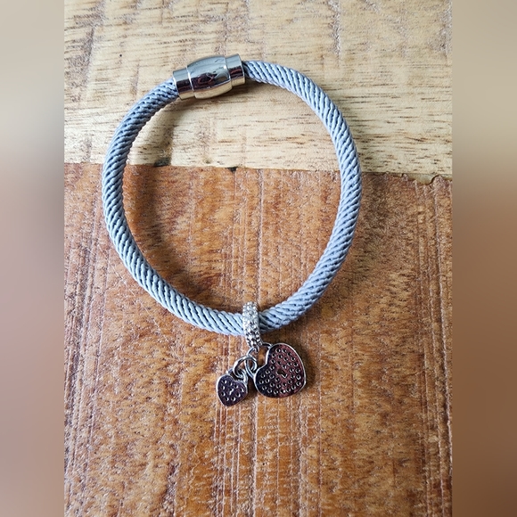 Magnetic Bracelet - Picture 3 of 5